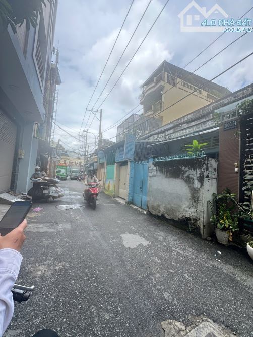 Bán nhà đường Nguyễn Kiệm DT ngang 4,1m dài 15m Phường 3 gần Bệnh Viện 175,công viên Gia Đ - 2