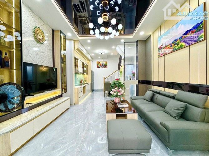 GẤP BÁN GIẢM SÂU CHỈ CÒN 6,27 TỶ NHÀ ĐƯỜNG KỲ ĐỒNG, QUẬN 3 . DT: 65,2M2 - 2
