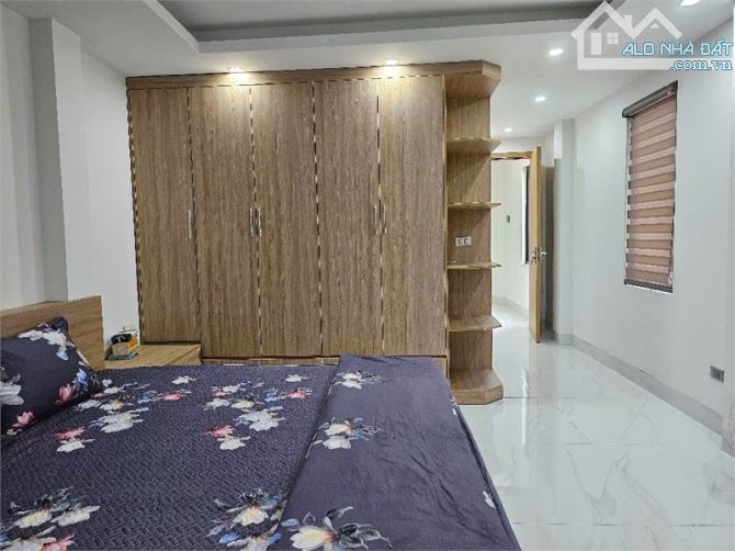 💥 BÁN NHÀ THẠCH BÀN LONG BIÊN – ĐẸP LUNG LINH – 1 BƯỚC RA PHỐ – 7,8 TỶ – 6 TẦNG THANG MÁY - 2