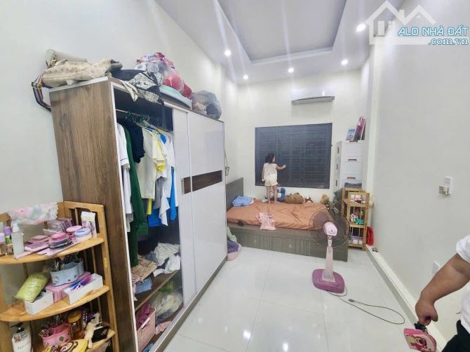 💕💕 Bán nhà 3 tầng- Trần nguyên hãn- lê chân- giá  2,15 tỷ- 31m2 - 2