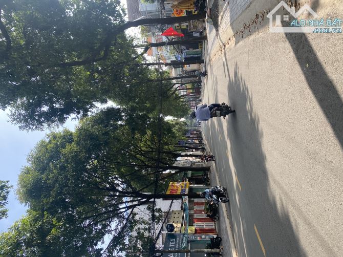 Bán nhà Chánh Nghĩa - TDM hàng hiếm khó tìm chỉ 2 tỷ - 2