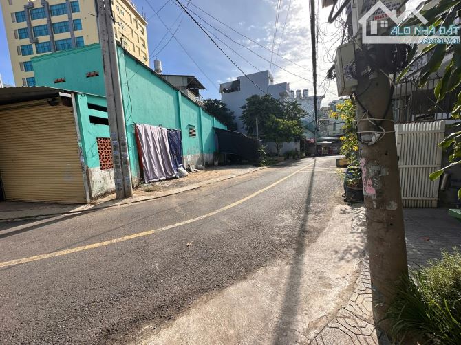 Bán nhà MT đường 147 - Tân Lập 2, Hiệp Phú, Thủ Đức. Sát Song Hành. 210m2/12.9 tỷ. - 2