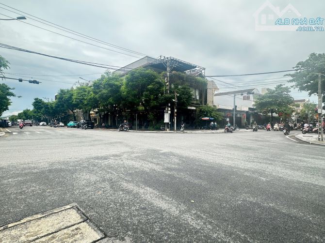 ‼️Bán Nhà 4 Tầng Lô Góc 2 Mặt tiền Đường Đào Tấn Giao Nhau Đặng Huy Trứ - Trung Tâm TP Huế - 2