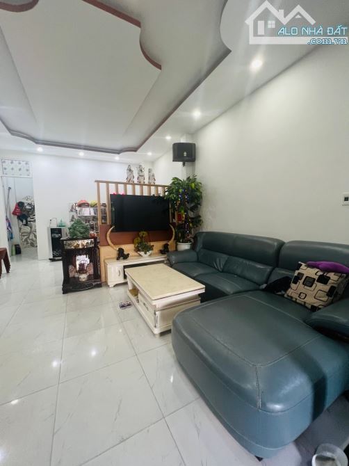 💥 BÁN NHÀ LÔ GÓC TRẦN CAO VÂN – TRUNG TÂM THÀNH PHỐ – 3 TẦNG KIÊN CỐ – GIÁ 8.2 TỶ TL - 2