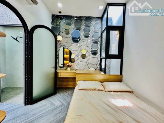 Bán nhà Thống Nhất - 40m2 - 4.5tỷ - Nở hậu, HC đủ - Hxh đậu cửa - 2