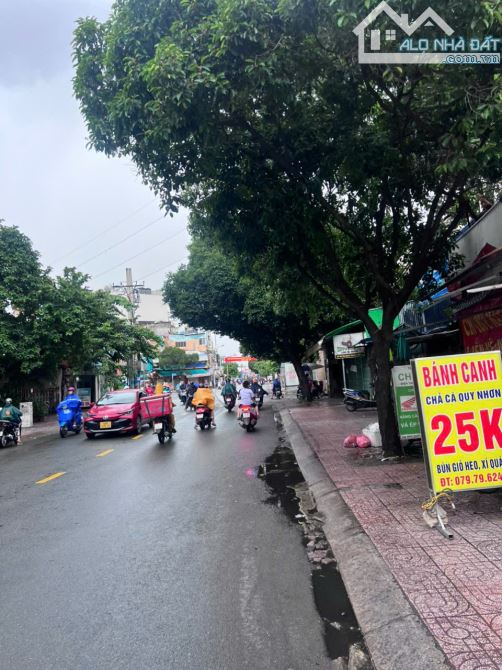 Cho thuê Góc 2MT đường Bình Thới, Nhà đẹp 5 Tầng đối diện UBND. Giá: 28 Triệu còn TL - 2
