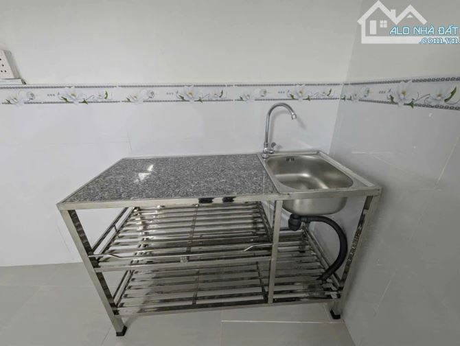 Bán căn hộ dịch vụ 7 phòng – 7x26m – Đông Hưng Thuận 6, thu nhập 30 triệu/tháng - 2