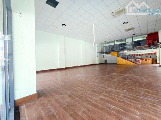 🇻🇳NHÀ LÔ GÓC 2 MẶT TIỀN KHU PHỐ CHỢ HÒA KHÁNH - 2