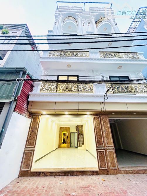 Bán nhà Nam Dư 45m2 5 tầng, thang máy, mới kính koong, ô tô ngủ trong nhà, giá 12 tỷ - 2