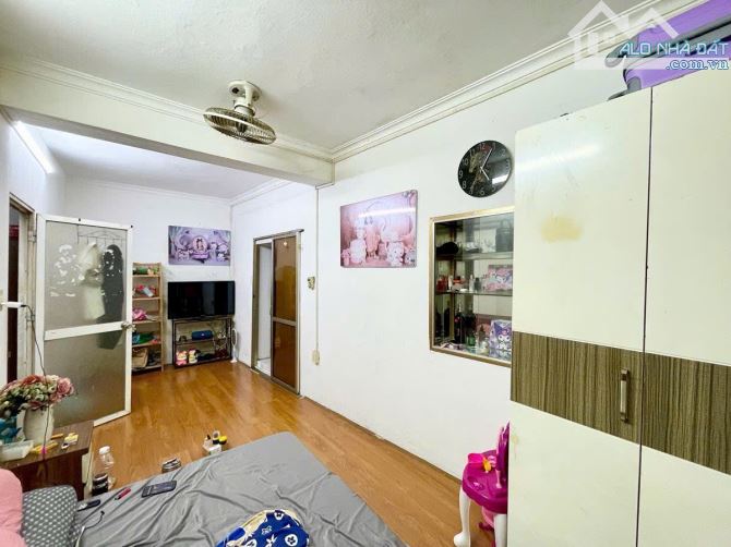 bán nhà Mặt Phố Hoa Lư ( Đại Cồ Việt ) Hai Bà Trưng , 3 Mặt tiền, VỈa hè, Kinh doanh DT 50 - 2