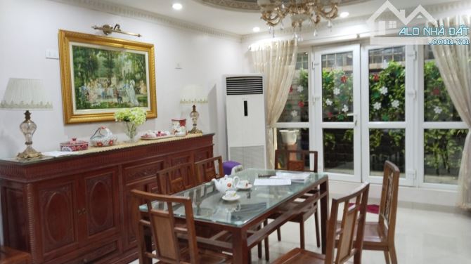 BIỆT THƯ VĂN PHÚ - HÀ ĐÔNG - 200m2 - ĐỊNH NGHĨA CỦA SỰ ĐẲNG CẤP - 2