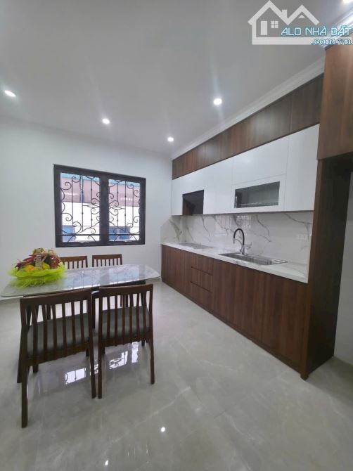 bán nhà Đường 800A, Cầu Giấy, Thang máy, ô tô tránh DT 55m, 7 Tầng, MT 3.7m 🧧Gia 25.8 Tỷ - 2