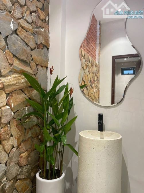 🏡 BÁN NHÀ 2 TẦNG KIỆT NÚI THÀNH – ĐƯỜNG Ô TÔ THÔNG, MẶT TIỀN 5M5, TRUNG TÂM HẢI CHÂU! - 2