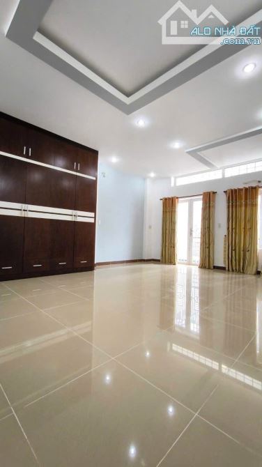 Giảm mạnh 5 tỷ nhà ngang lớn 5m hẻm 359 Lê Văn Sỹ Quận 3, bán nhanh trong tuần - 2