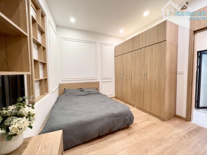 Duy nhất! Căn nhà 8 tầng thang máy chỉ nhỉnh 14 tỷ, phân lô, 10 ra ô tô tránh phố Hàm Nghi - 2