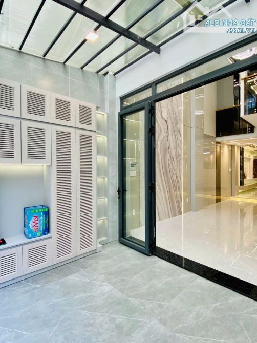 🏠Siêu Phẩm Hẻm Thông 6M💎Vị trí: Phan Huy Ích, P15💎4X15M 4 Lầu 3PN 3WC💵9,9 Tỷ - 2