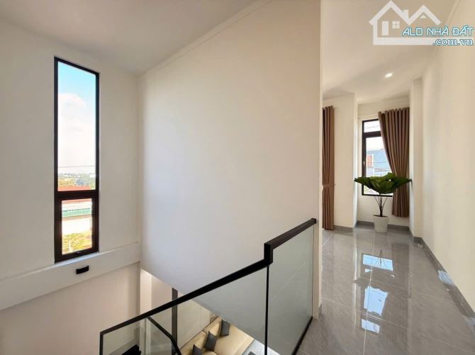 Nhà xinh 1 mê 1 mái mặt tiền Khúc Thừa Dụ, P. Ea Tam (cũ) - 2