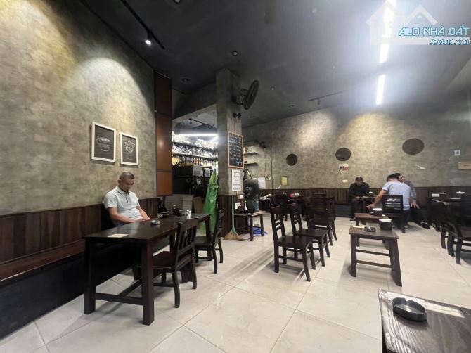 HOÀNG NHƯ TIẾP, LONG BIÊN. 4 TẦNG, LÔ GÓC, VỊ TRÍ SIÊU VIP, DT 86M2, MT 15, GIÁ CALL - 2
