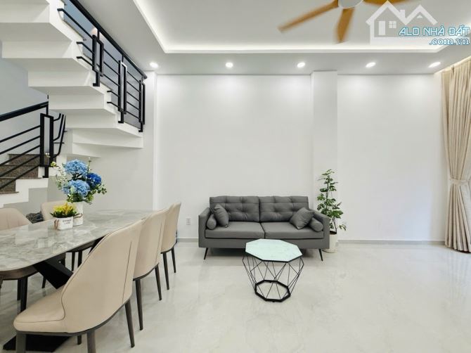 47M² 2Tầng BTCT Hẻm Xe Hơi Thông Ngủ Trong Nhà 3Phòng Ngủ - 2