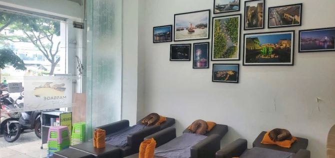 Bán Khách Sạn MT Hồ Nghinh.120m2 .6 tầng.18 phòng.Giá:37.5 tỷ Tl - 2