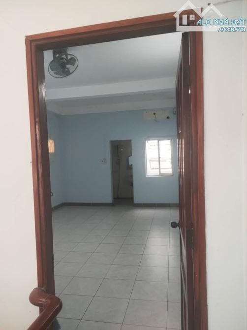 Mặt Tiền Đường Thống Nhất- Tân Phú: 4,1m x19m, 4Tầng,5PN Giá 12tỷ7 - 2