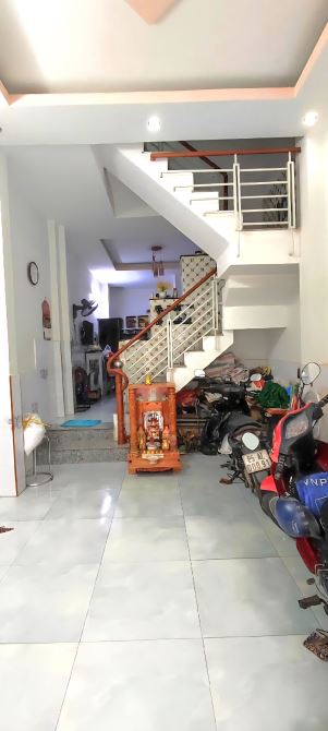 GẤP - CHỦ BÁN VỀ QUÊ - NHÀ ĐẸP 3 TẦNG - BÌNH TÂN GIÁP TÂN PHÚ – 44M² - 2