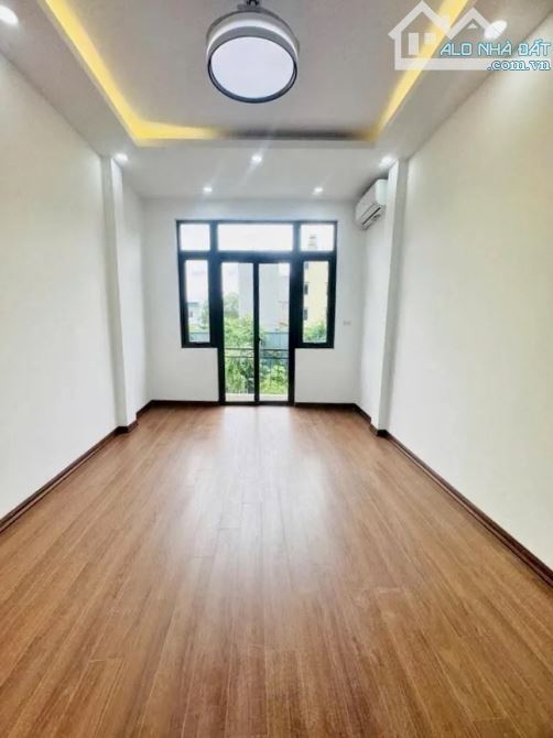 HIẾM! - Bán nhà Ngõ ô tô Thịnh Liệt - Giải Phóng - Hoàng Mai, 33m xây 5 tầng, 4PN, 8,6 Tỷ - 2