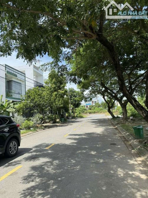 Bán đất mặt tiền Cẩm Nam 12, Hòa Xuân - Đường 7.5m, View Công viên - Giá 4.9 tỉ tl - 2