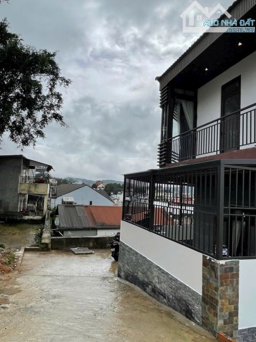 CHỈ 5,5 TỶ SỞ HỮU NHÀ MỚI XÂY -  NGAY TRUNG TÂM - ĐƯỜNG OTO VIEW ĐẸP - SỔ RIÊNG XÂY DỰNG - 2