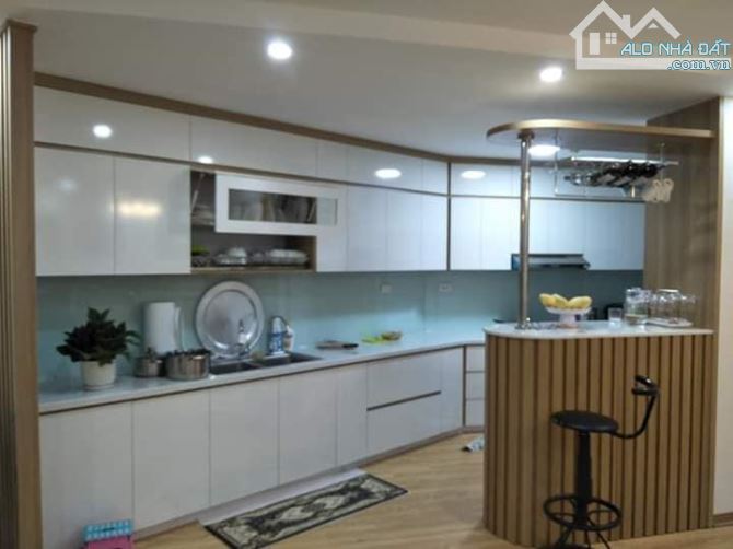 Chưa Thấy nhà nào đẹp như này ở Khâm Thiên, Lô góc, Nở Hậu, Gần Phố, 33m2 - 2