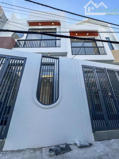 CẶP NHÀ TRỆT LẦU HẺM 311 NGUYỄN VĂN CỪ - CÓ PHÒNG NGỦ Ở TẦNG TRỆT - 2