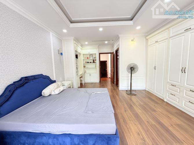 Bán biệt thự Tân Bình - 102m2 - 4 tầng - mới đẹp - khu biệt lập dân trí cao - 2