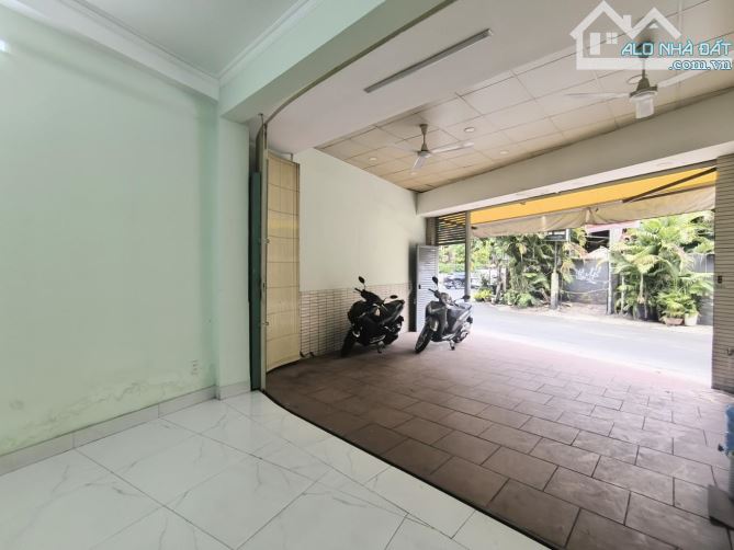NHÀ LÔ GÓC MẶT TIỀN LÊ LAI 55M2 CHỈ NHỈNH 7 TỶ - 2