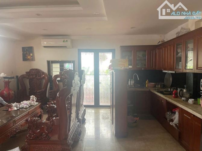 ĐỐNG ĐA – NGÕ 221 TÔN ĐỨC THẮNG -90M² – 8 TẦNG THANG MÁY – MẶT TIỀN 5.8M – KINH DOANH - 2