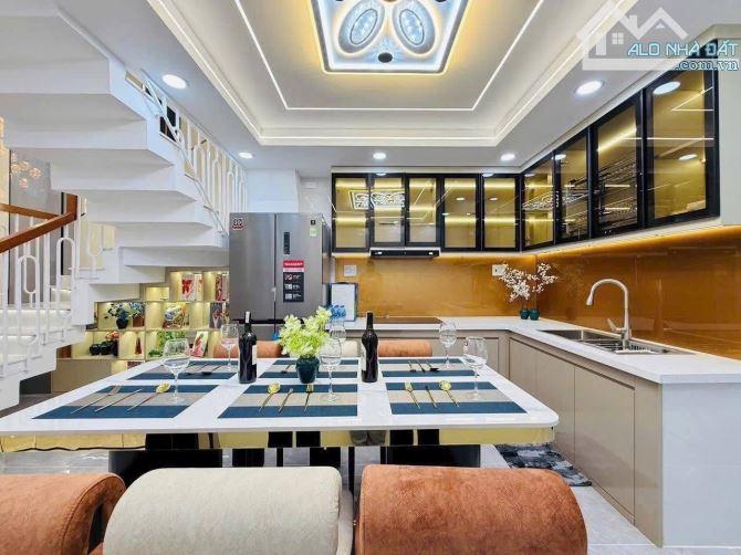 🏡 BÁN NHÀ CHÍNH CHỦ – 1 TRỆT 3 LẦU – 6 PHÒNG NGỦ – CÓ CHỖ ĐỂ Ô TÔ NGỦ TRONG NHÀ - 2