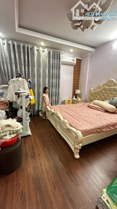 Cho thuê nhà nguyên căn Thái Hà - Đống Đa - Hà Nội 50m2 ,4 tầng, vừa ở vừa kinh doanh - 2