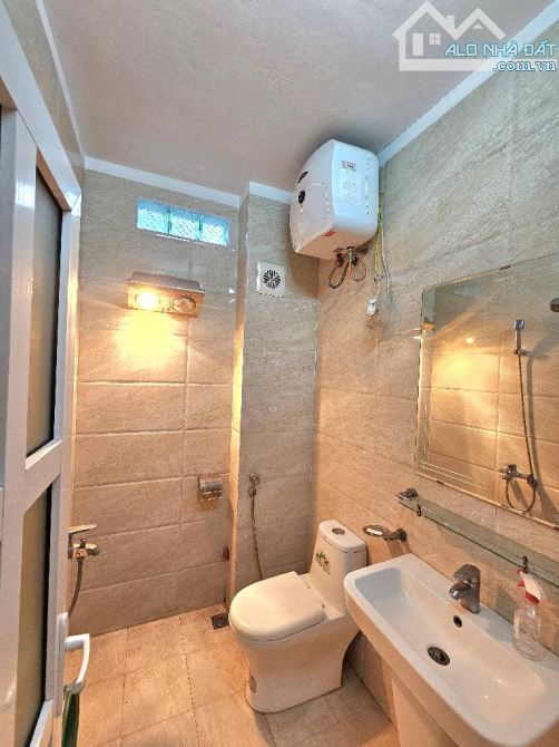 Nhà Ngọc Thụy, full nội thất, ô tô đỗ cổng - 2