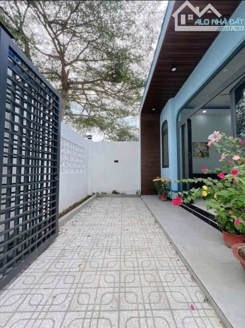 Vợ chồng em chuyển về Phan Thiết định cư luôn nên cần bán gấp căn nhà cấp 4 - 2