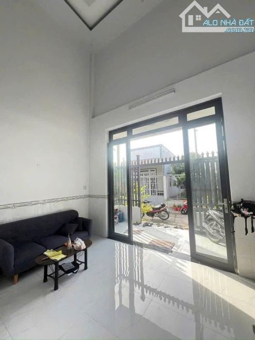 Cần Bán Gấp Căn Nhà 1 triệt 1 lửng ở Trảng Bàng, Giá 870tr, 109m2. - 2