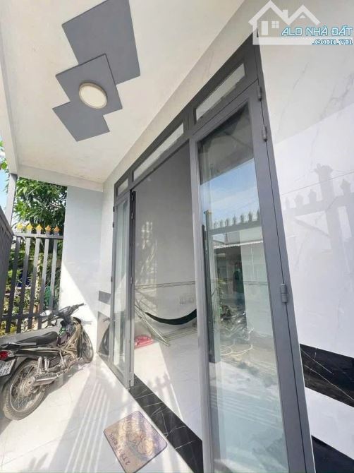 Cần Bán Gấp Căn Nhà 1 triệt 1 lửng ở Trảng Bàng, Giá 870tr, 109m2. - 2