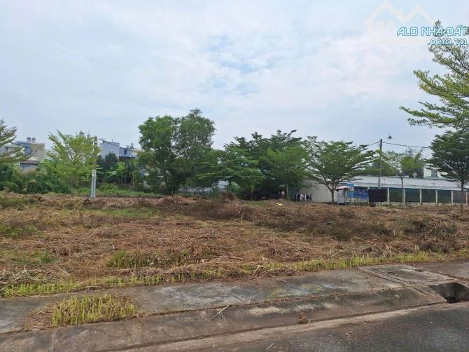 Chủ Hạ Giá Bán Lô Góc Hẻm 512 Nguyễn Văn Tạo, Đường 12m. - 2