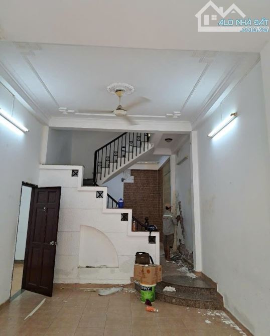 CHO THUÊ NHÀ LÀM CHDV-NGANG 6M-HXH-ÚT TỊCH–TÂN BÌNH-4 TẦNG-CHỈ 31TR - 2