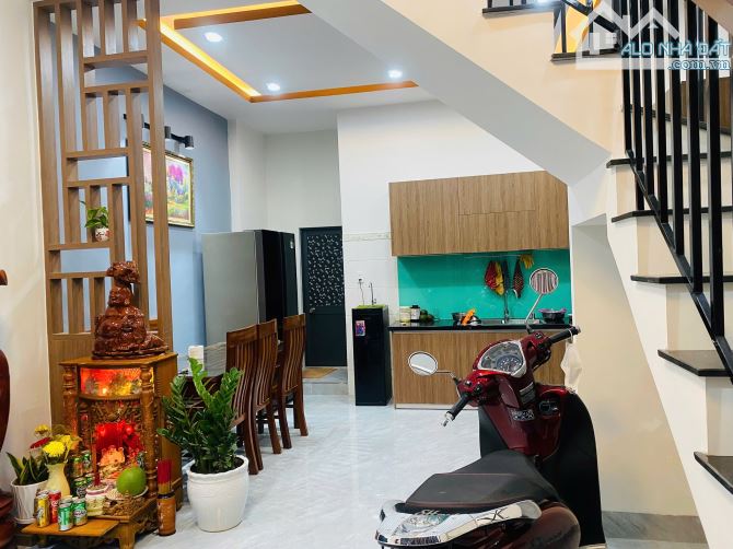 BÁN NHÀ KIỆT NGUYỄN LƯƠNG BẰNG GIÁ RẺ NHẤT THỊ TRƯỜNG HIỆN NAY - 2