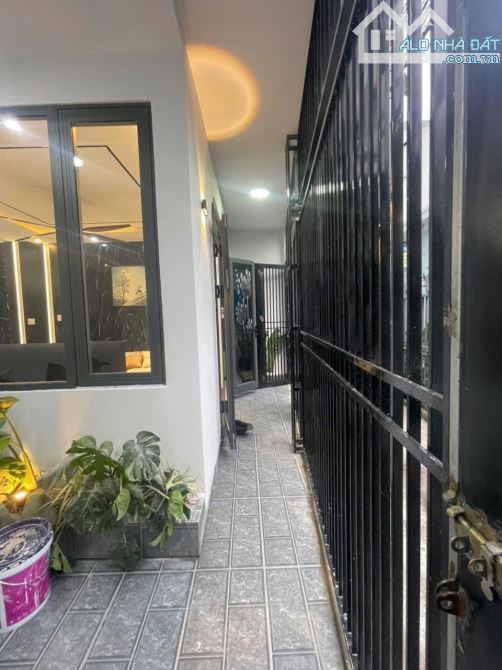 CẦN BÁN NHÀ KIỆT TRẦN CAO VÂN VÀO Ở NGAY - 2