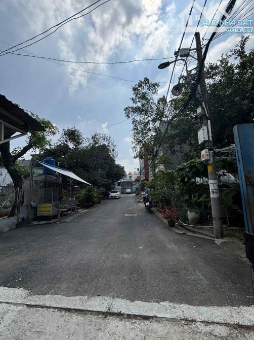 QUANG TRUNG- NHÀ CẤP 4 CÓ 5 PHÒNG CHO THUÊ – 81,4M- CHỈ 6,8 TỶ - 2