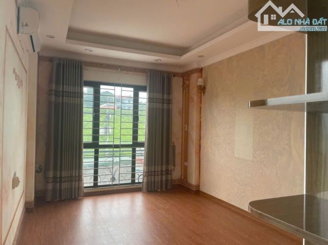 BÁN NHÀ ĐA TỐN BÁT TRÀNG HÀ NỘI Ô TÔ ĐỖ  CỬA DT 65M GIÁ 6.45 TỶ - 2