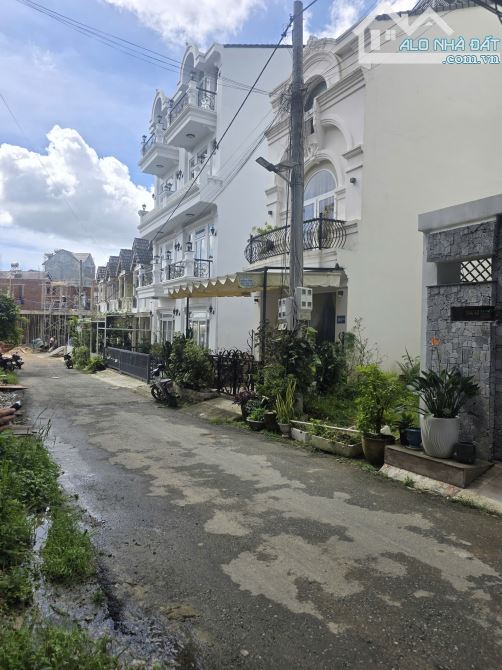 Nhà phố 5 tầng 93,7m² full tiện ích ô tô tận nhà có gara ô tô - 2