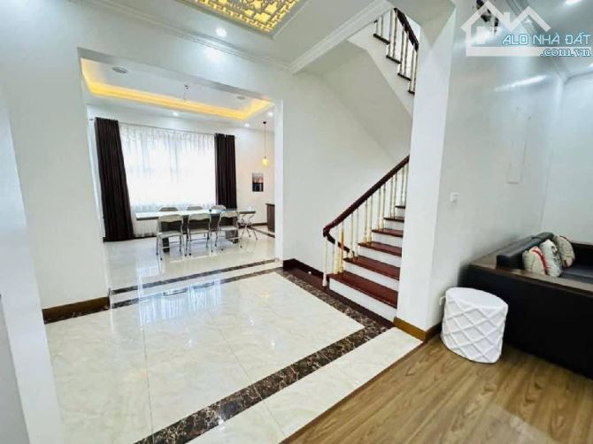 CĂN HỘ DÒNG TIỀN - MẶT NGÕ THÔNG - KINH DOANH ĐỈNH - Ô TÔ BÁN TẢI VÀO NHÀ - THANG MÁY XỊN - 2
