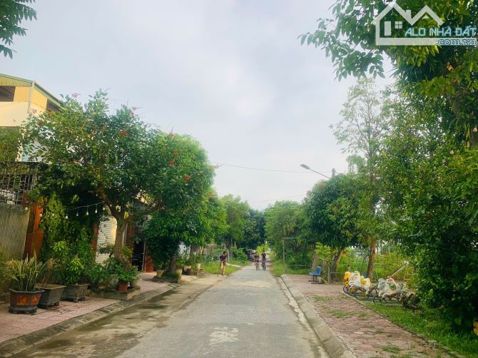 Bán 150m2 đất đẹp ngõ Hoàng Trung Thông - Đông Vĩnh - 2