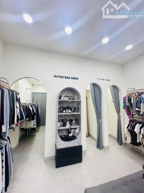 Bán nhà HXH Đồng Đen, P11, Tân Bình, 72 m2, 1 trệt 1 lầu, chỉ 11.9 tỷ. - 2